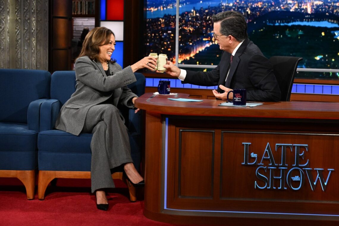 kamala-harris-enjoys-a-miller-high-life-with-stephen-colbert-on-‘the-late-show