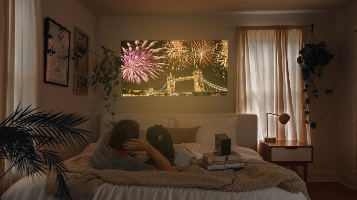 enhance-your-movie-nights-this-festival-season-with-lg’s-cinebeam-q