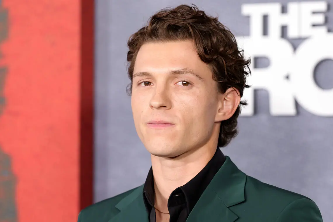 tom-holland-slated-to-lead-christopher-nolan’s-upcoming-film