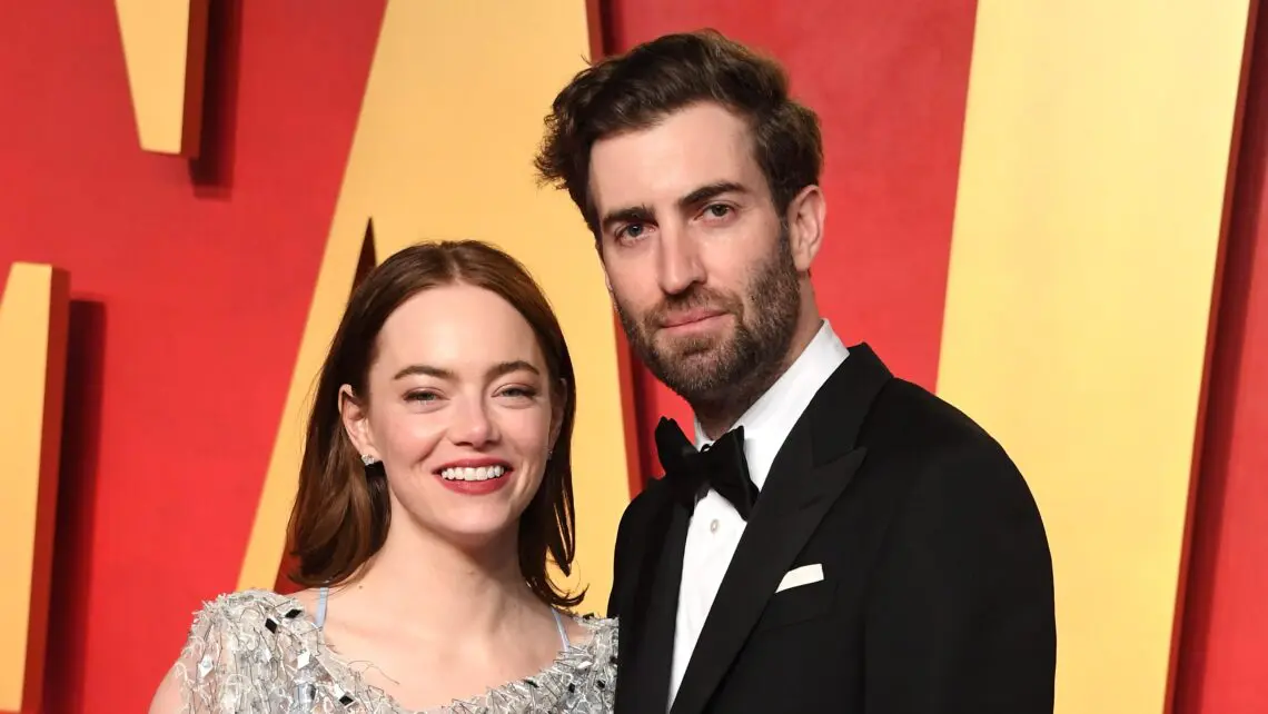 emma-stone-and-dave-mccary-secure-exclusive-deal-with-universal