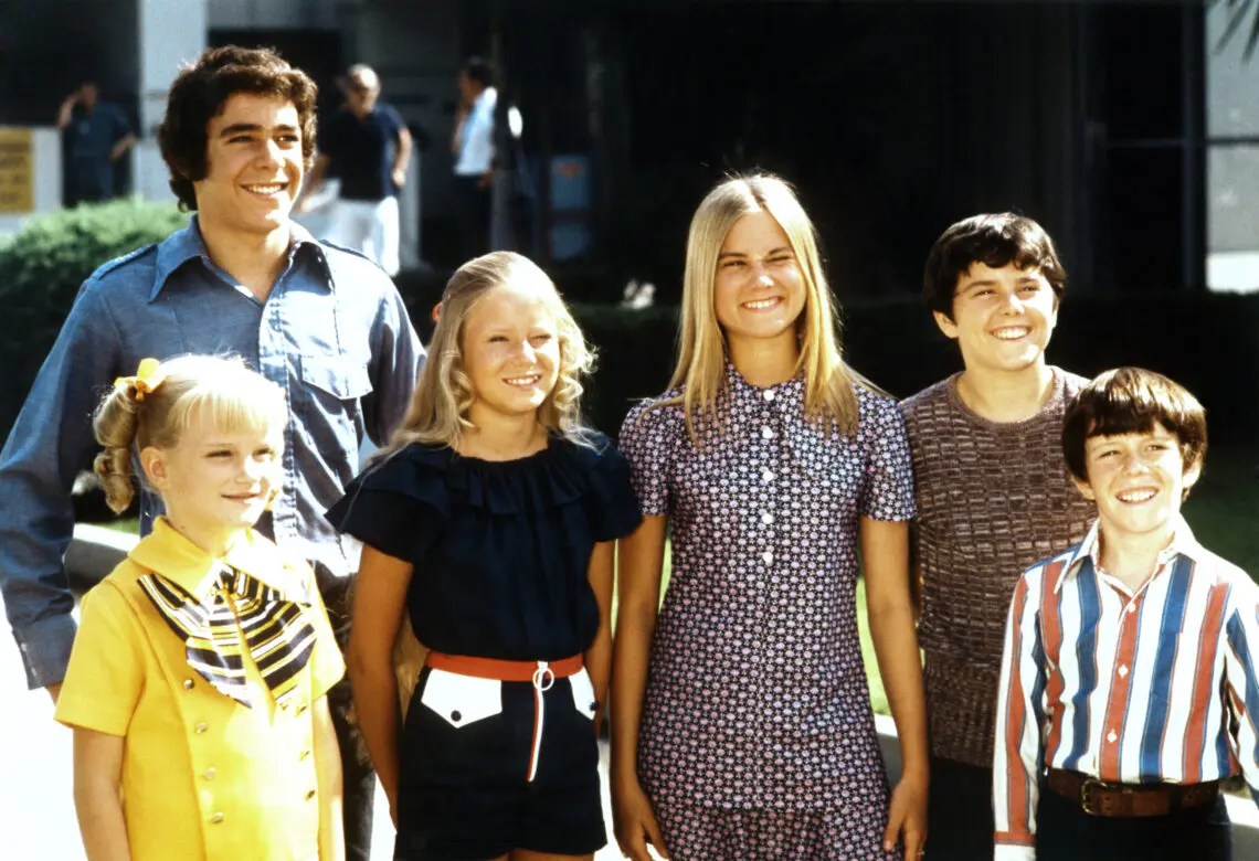 cbs-halts-‘brady-bunch’-revival-citing-actor’s-controversial-speech