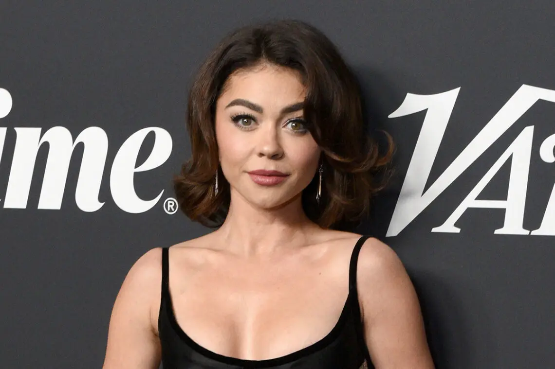 sarah-hyland-offers-heartfelt-courage-to-domestic-abuse-survivors