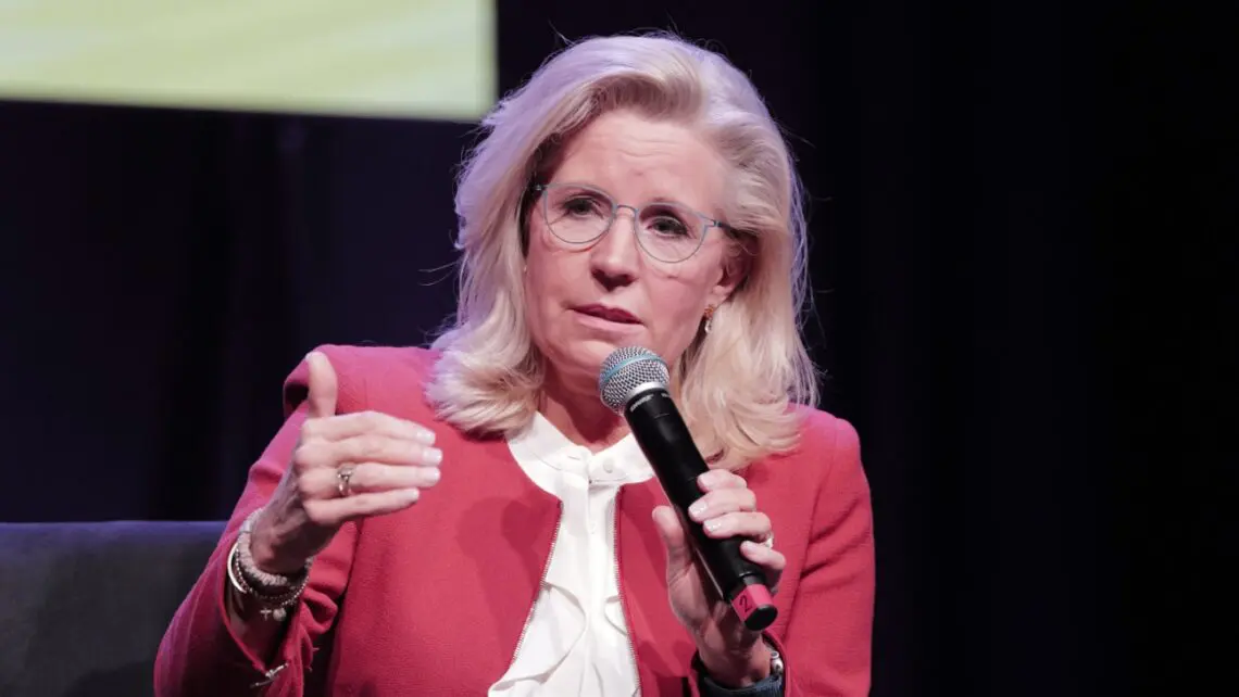 liz-cheney-ends-washington-post-subscription-over-endorsement-issue