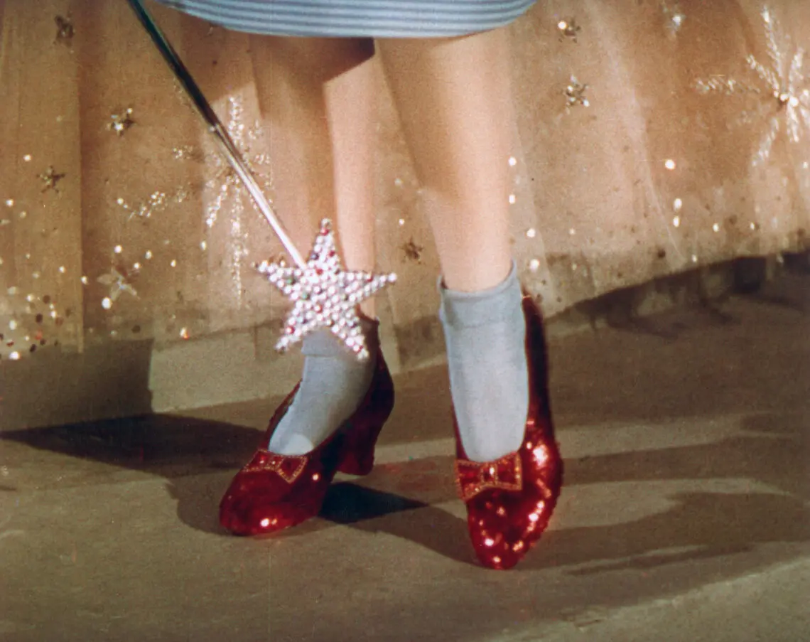 stolen-‘wizard-of-oz’-ruby-slippers-to-be-auctioned-for-$800k