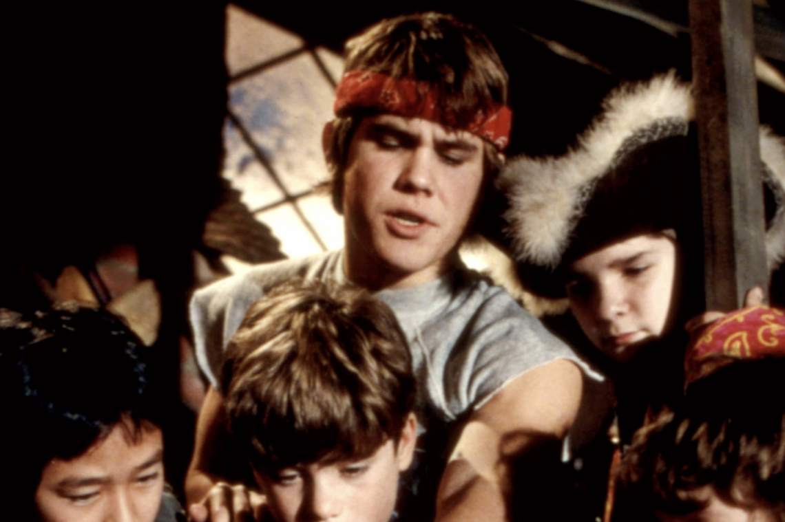 16-year-old-josh-brolin-tried-to-make-his-‘goonies’-character-super-deep;-then-steven-spielberg-told-him:-‘just-act.-just-say-what’s-on-the-page’