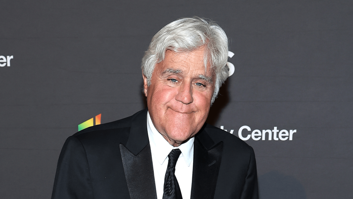 jay-leno-is-recovering-after-falling-down-a-hill-and-hitting-his-“head-on-a-rock”