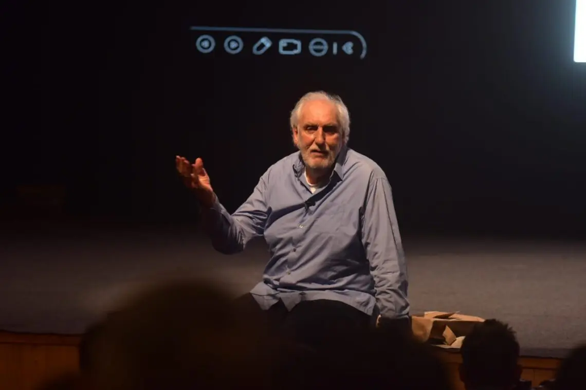 phillip-noyce-strategizes-how-to-survive-the-disruption-of-new-hollywood:-‘we-need-a-miracle’