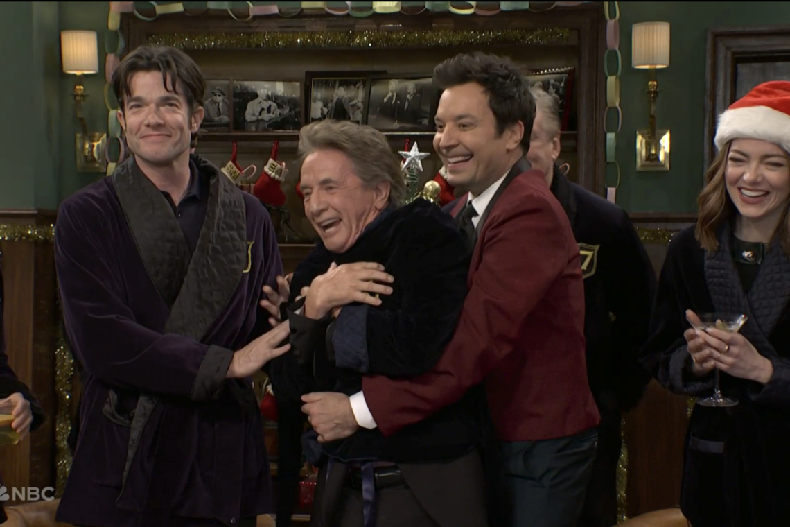 ‘snl’-host-martin-short-welcomed-to-five-timers-club-by-tom-hanks,-emma-stone,-alec-baldwin,-tina-fey-and-more