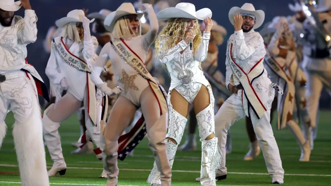 did-beyonce-lock-in-an-album-of-the-year-win-with-her-netflix-xmas-halftime-show?