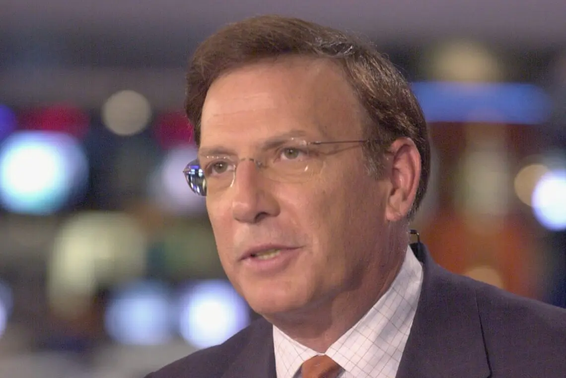 aaron-brown,-cnn-anchor-during-sept.-11-attacks,-dies-at-76