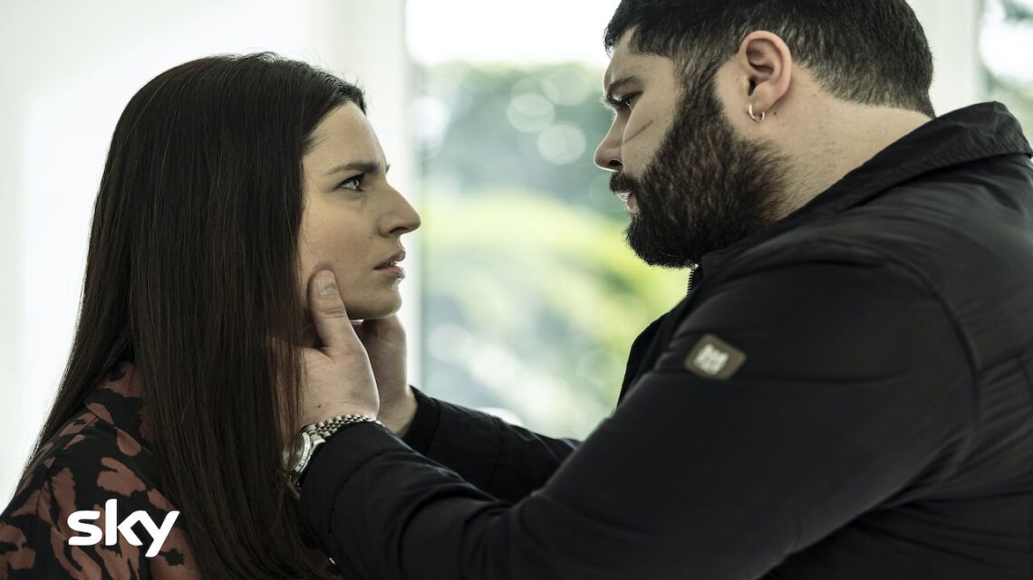 gomorra-celebra-il-suo-decimo-anniversario:-ecco-dove-guardare-lo-speciale-sulla-serie-tv-italiana