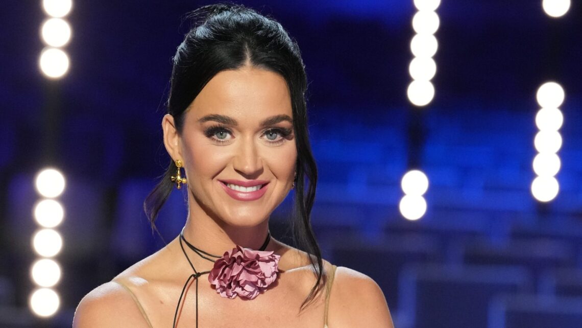 katy-perry-ricevera-il-video-vanguard-award-e-cantera-ai-vmas