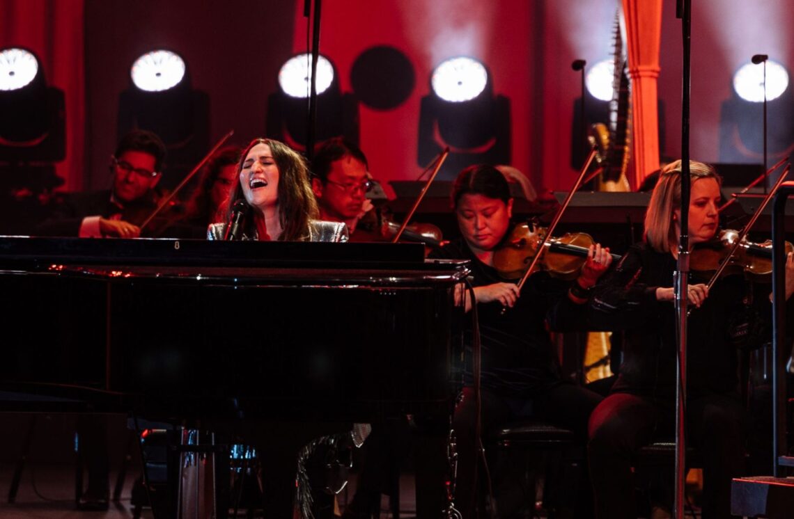 sara-bareilles-incanta-l’hollywood-bowl-con-orchestrali-e-successi-broadway