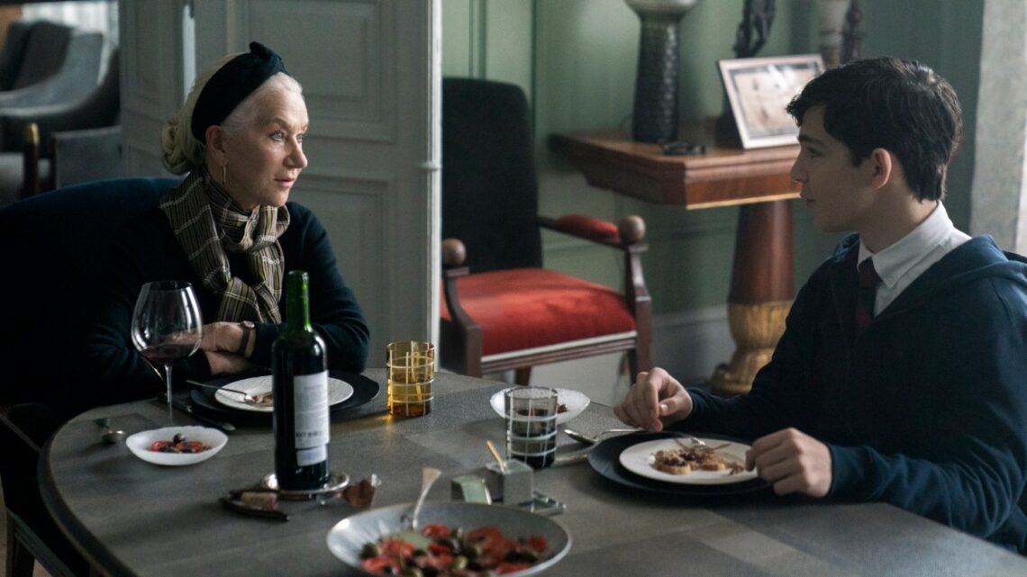 recensione-di-white-bird:-helen-mirren-e-gillian-anderson-in-un-melenso-sequel-di-wonder