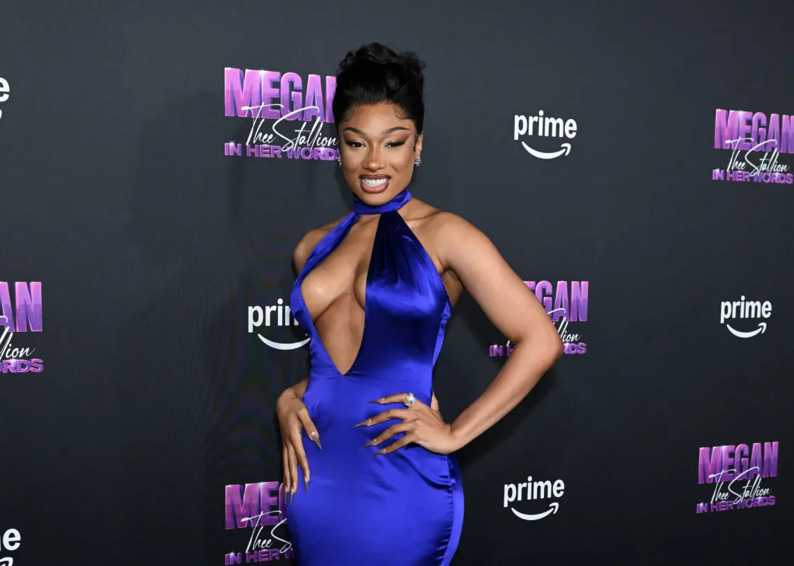 megan-thee-stallion-s’ispira-alla-madre-per-parlare-del-lutto-nel-docufilm