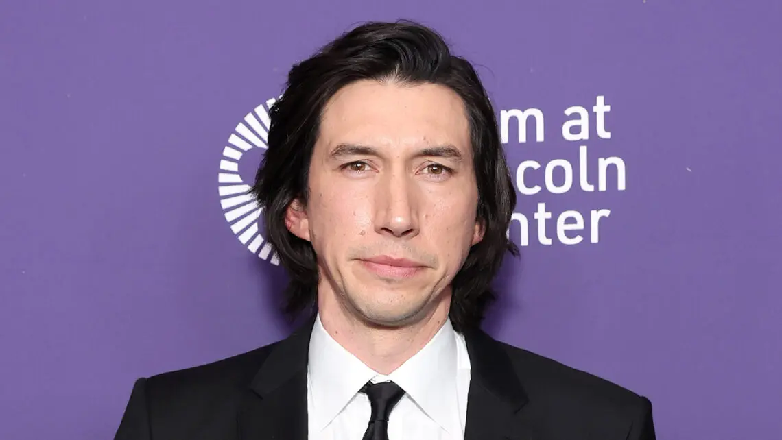 adam-driver-e-anne-hathaway-in-“paper-tiger”,-film-di-james-gray