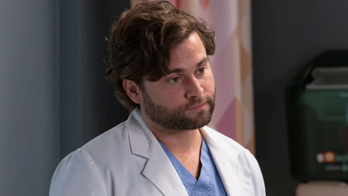 jake-borelli-distrutto-dal-suo-addio-a-grey’s-anatomy:-devastante