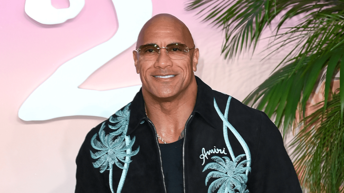 dwayne-johnson-diventa-maui-dal-vivo-per-moana-con-bodysuit