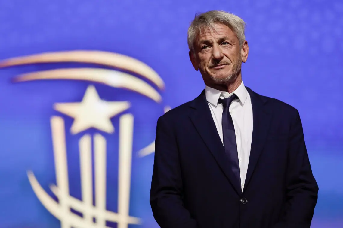 sean-penn-celebra-la-liberta-d’espressione-al-tributo-di-marrakech