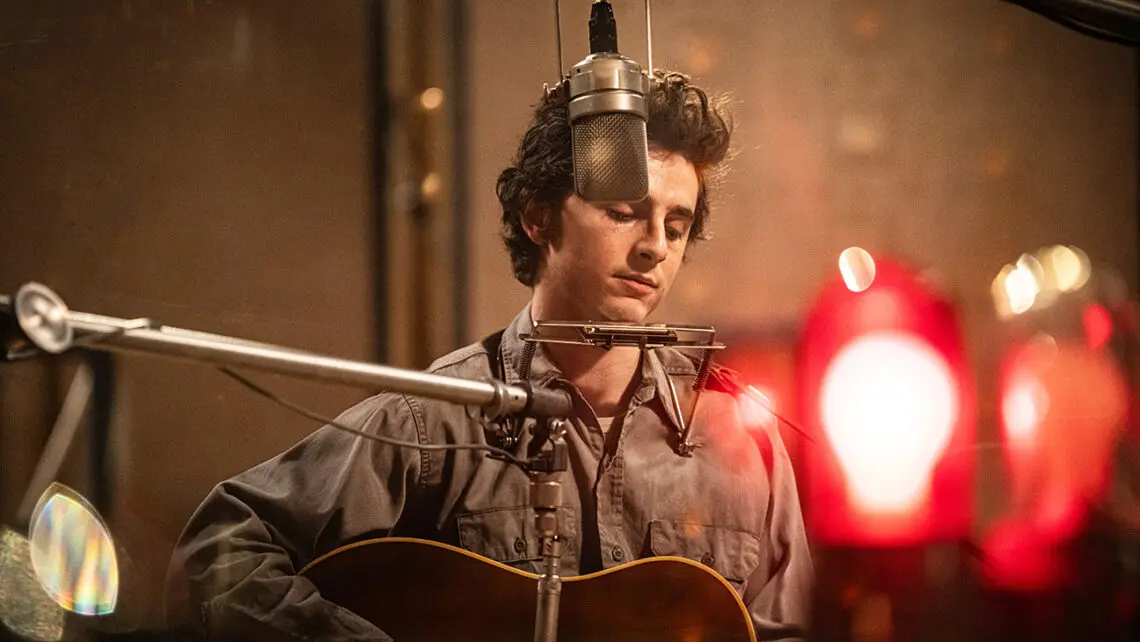 timothee-chalamet-nel-biopic-su-bob-dylan:-“a-complete-unknown”-arriva-in-imax