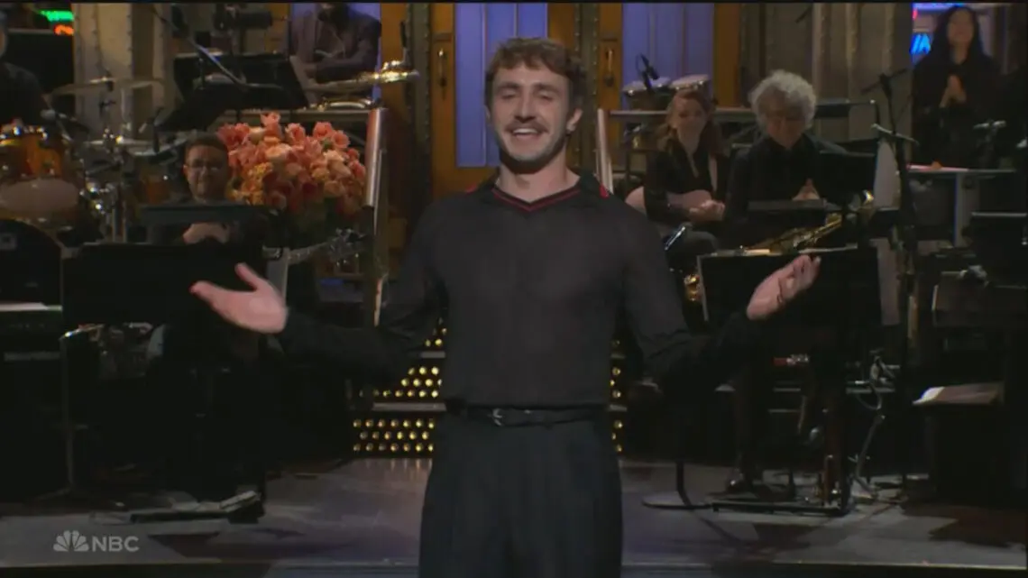 paul-mescal-ironizza-sugli-stereotipi-irlandesi-al-suo-debutto-snl