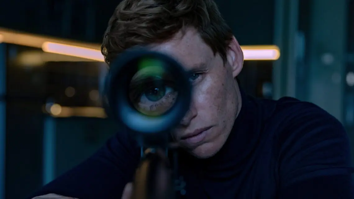 il-colpo-di-scena-finale-vende-eddie-redmayne-su-peacock-spy-thriller