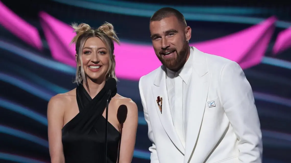 heidi-gardner-ha-convinto-lorne-michaels-a-invitare-travis-kelce-a-snl