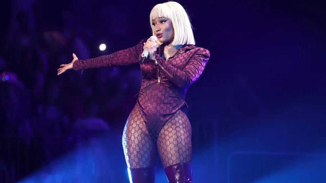 nicki-minaj-denunciata-per-aggressione-da-ex-membro-del-tour