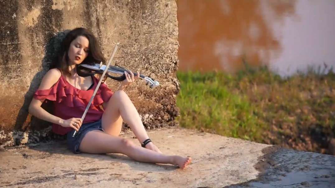 Bottle of Loneliness (El Mukuka ft. Kayla Jacobs) - Electric Violin Cover - Caitlin De Ville