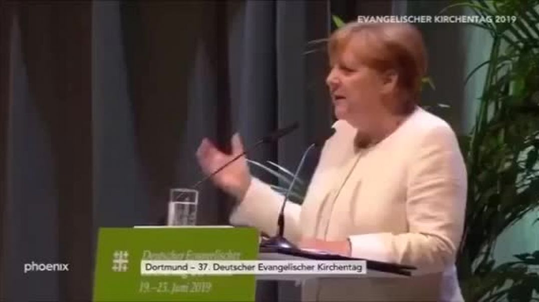 Merkel gibt offen zu: "Alle müssen sich danach richten was Afrika braucht"
