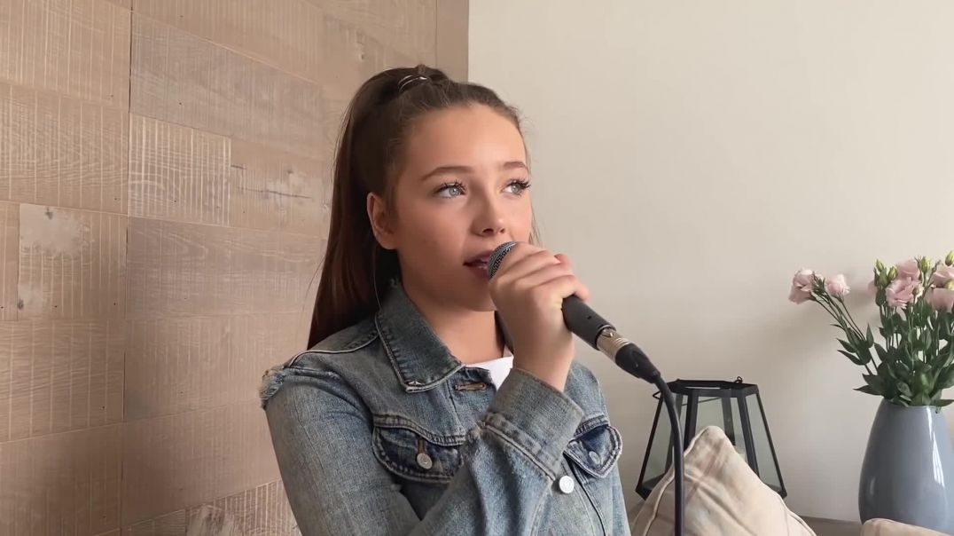 Writing's On The Wall - Sam Smith - Cover by Lucy Thomas, 15