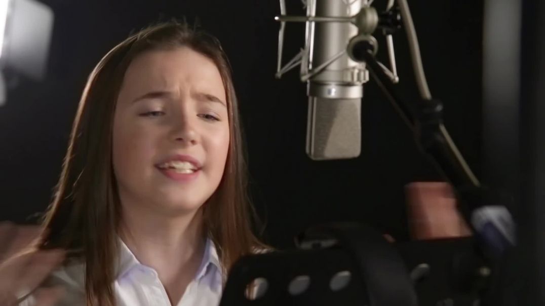 Listen  - Beyonce - Dreamgirls - Cover by Lucy Thomas, 14