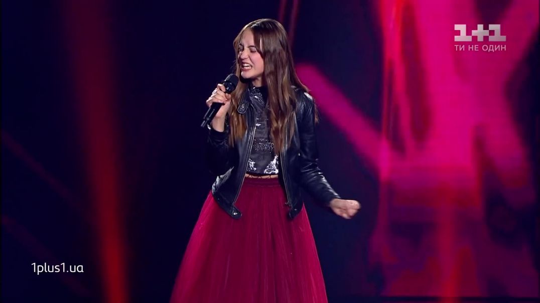 Карина Столаба (Karina Stolaba) - Cryin