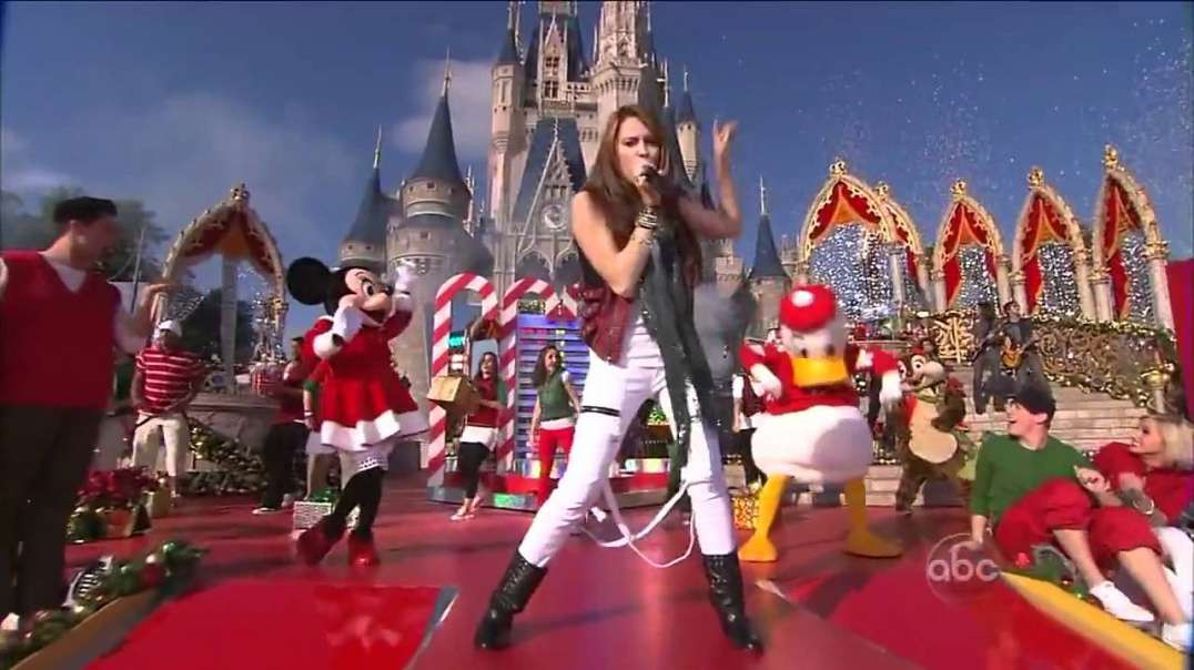 Miley Cyrus - Santa Claus Is Comin' To Town