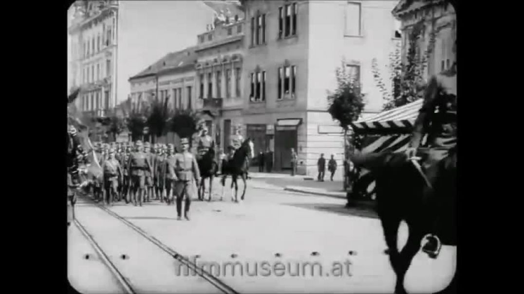 Parade der österreichisch-ungarischen Armee - Az Osztrák-Magyar Hadsereg felvonulása (1917)