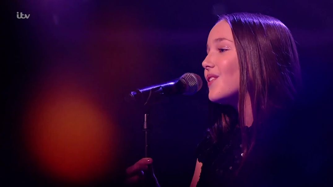 Lucy Thomas Performs "Wolves" - The Voice Kids UK 2018
