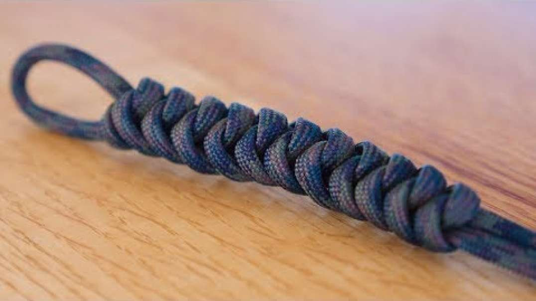Paracord Snake Knot