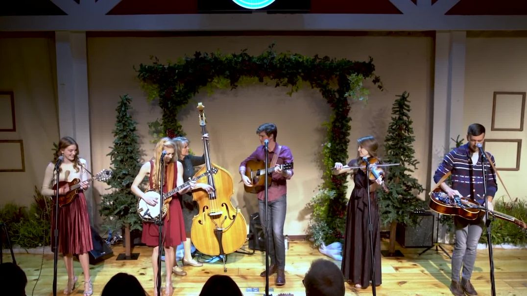 Christmas Show - The Petersens (LIVE)