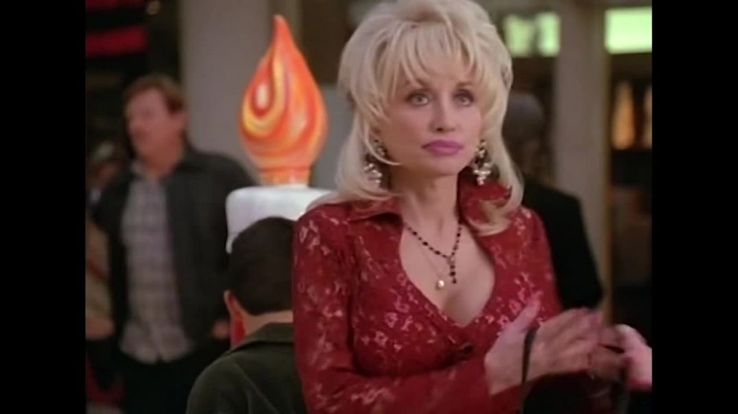 Ein Weihnachtsengel auf Probe (mit ⁣Dolly Parton)