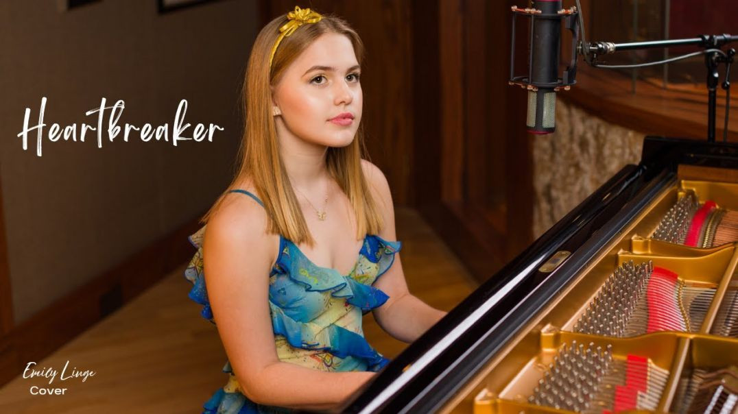 Heartbreaker - Bee Gees (Piano Cover by Emily Linge)