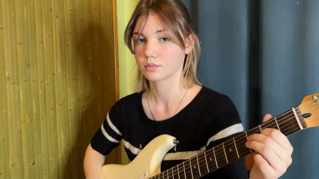 Elizaveta Nikonova improvisation guitar