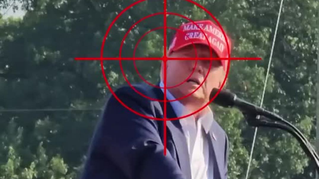 ⁣In den letzten Momenten vor dem Schuss neigte Trump seinen Kopf