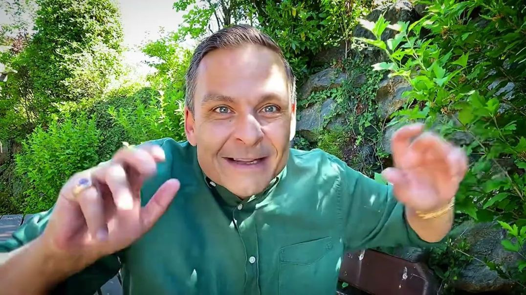 Die Budapest-Pride als gesteuerter Gay-Maidan der Regenbogenkommunisten.