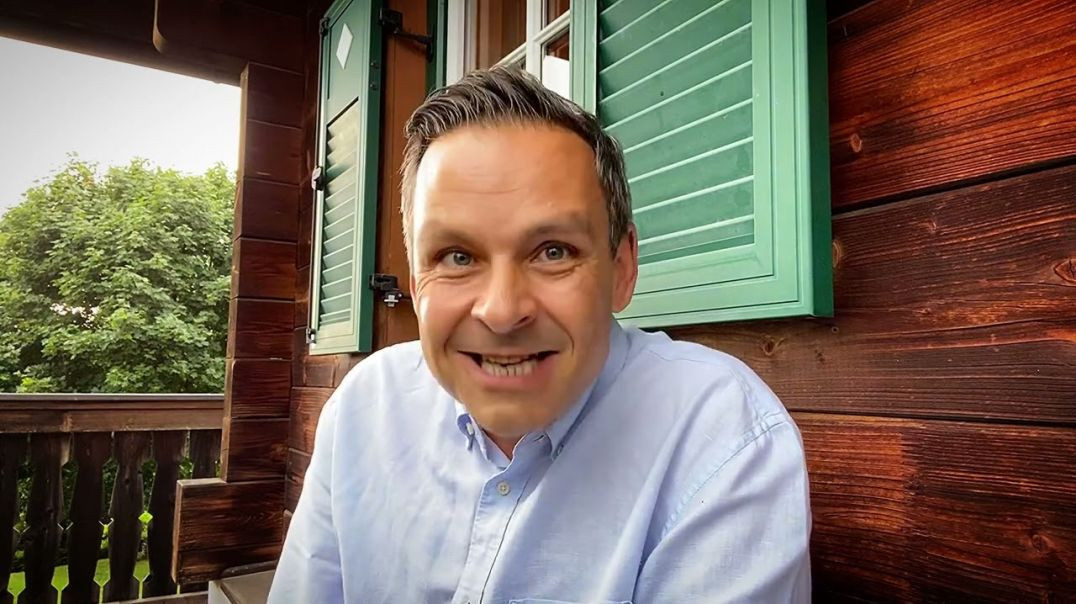 Karner schiebt EINEN Syrer ab. 200 kommen derweil. Staatssuizid in Zeitlupe!