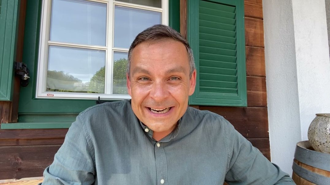 Kurz, einstiger Ministrant Merkels nun distanziert. Der Pontius Pilatus der Scheinkonservativen.