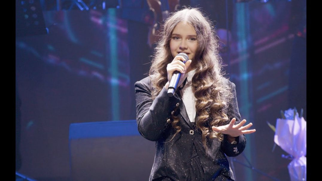 Amelia Uzun - Lose Control