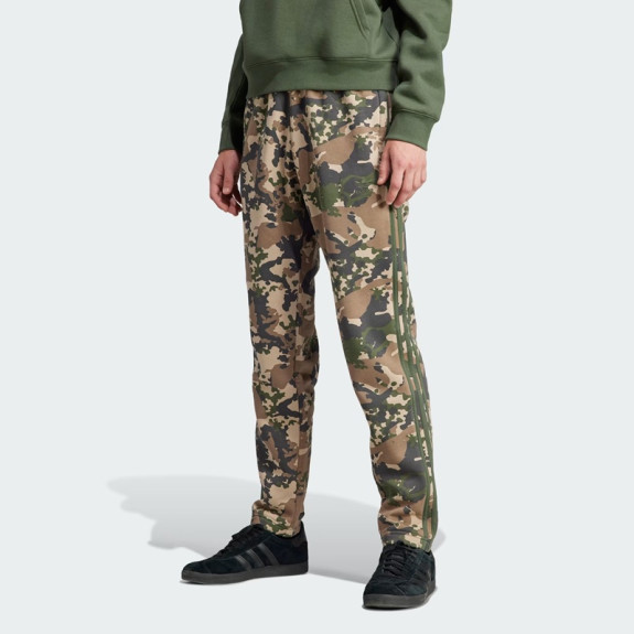 GRAPHICS CAMO SWEAT PANTS