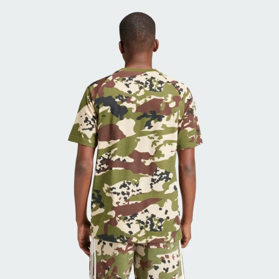 CAMO TREFOIL TEE