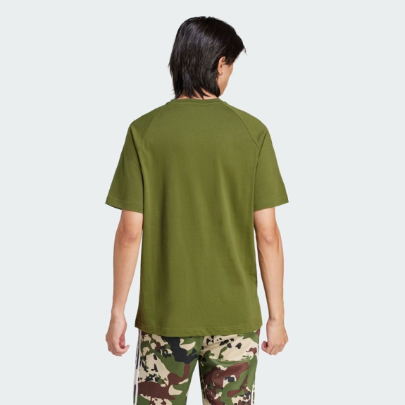 CAMO TONGUE TEE