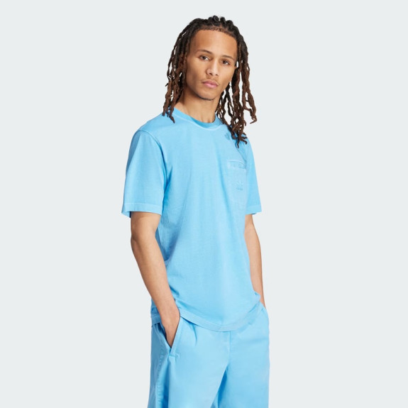 TREFOIL ESSENTIALS+ DYE POCKET TEE